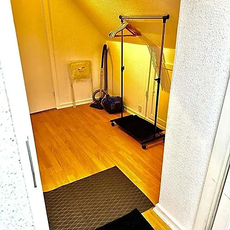 Cozy One Bedroom Near The Sea *