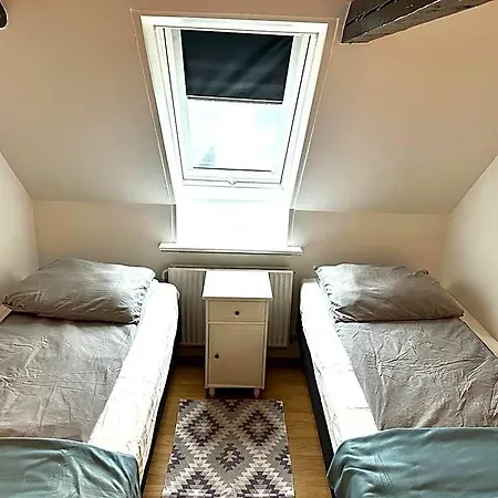 아파트 Cozy One Bedroom Near The Sea 티스빌델레제